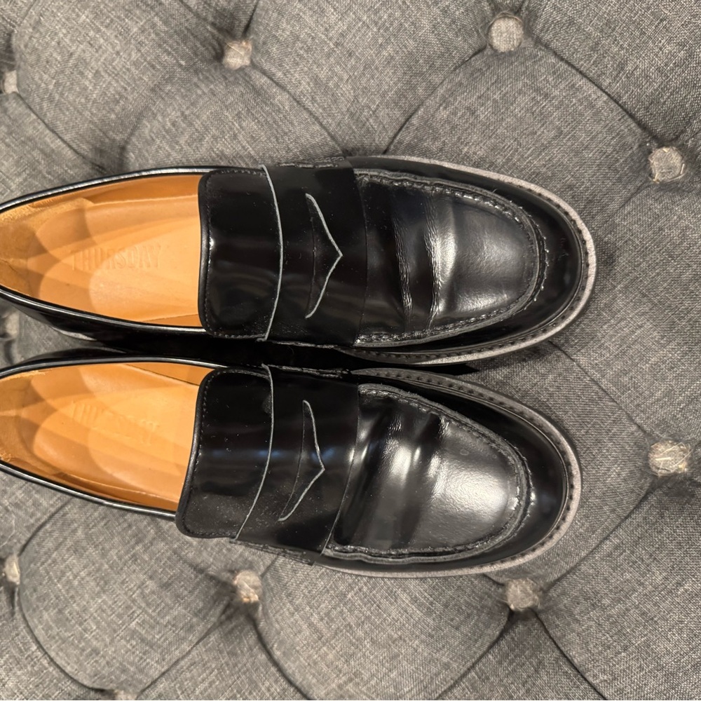 Thursday Boot Company Black Leather Loafers Size9